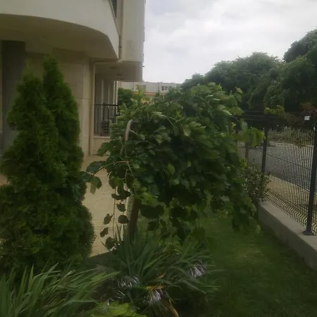 South Bay شقة *